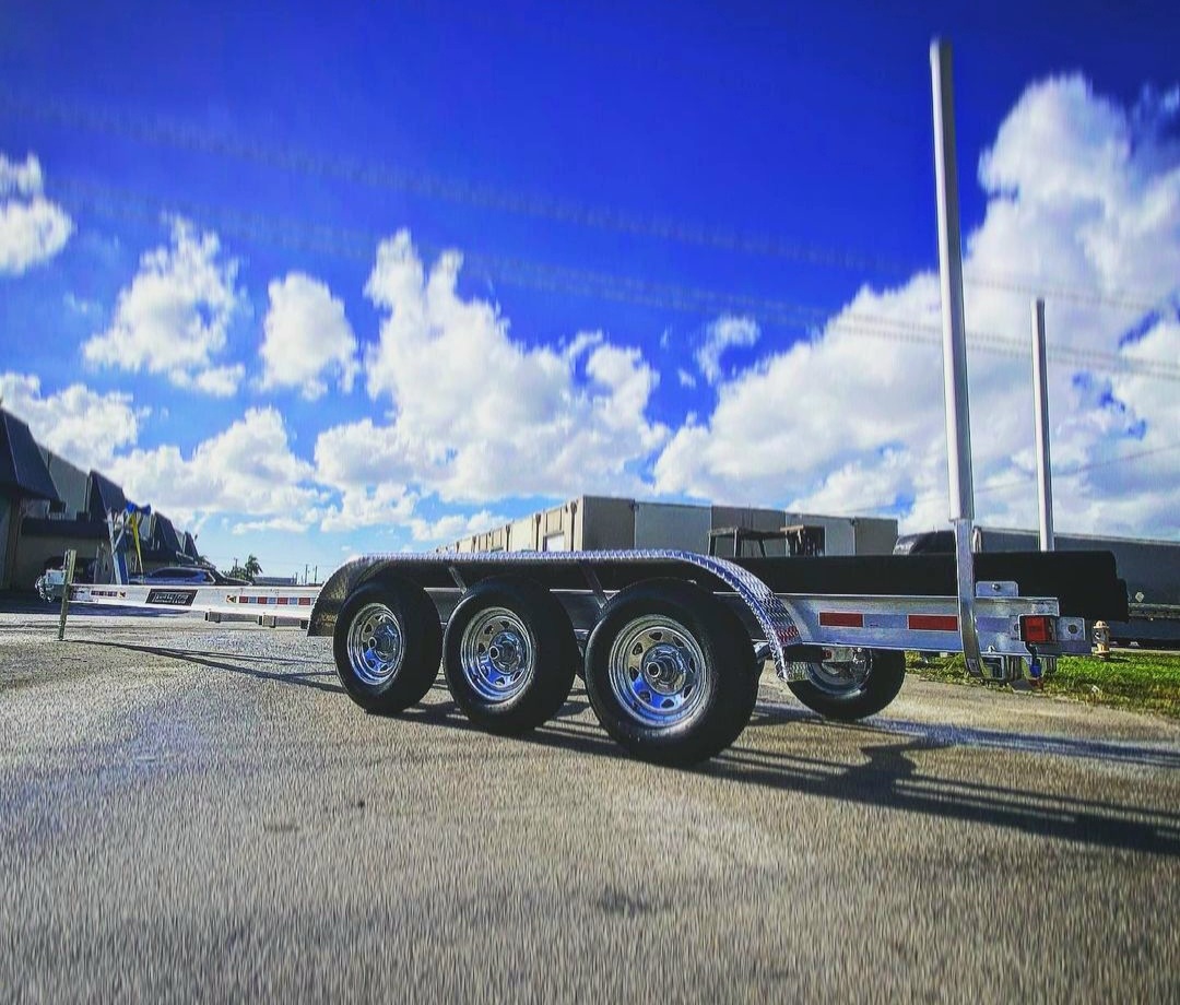 <span  class="uc-style-63674183770" style="color:#ffffff;">TDB3013B</span>